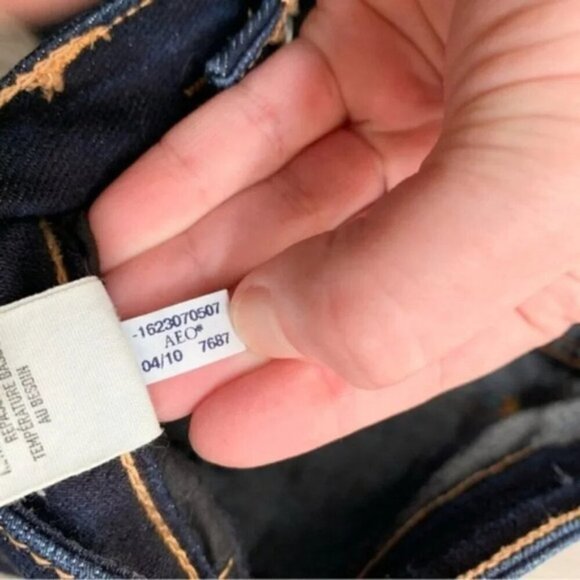 American Eagle Skinny Jeans Stretch Denim Dark Wash Low rise Y2K 2000s Size 2 - Picture 10 of 14